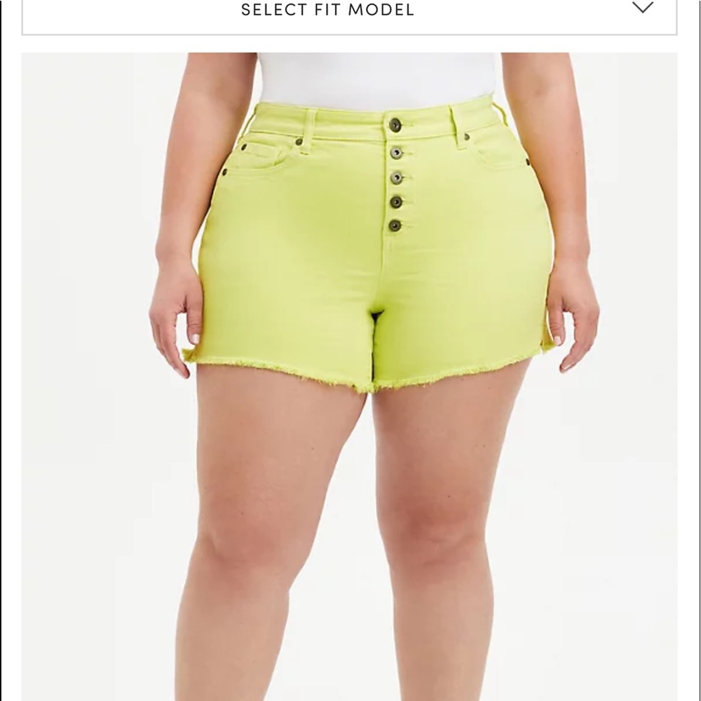 Nwt Torrid size 16 button fly stretch high shorts